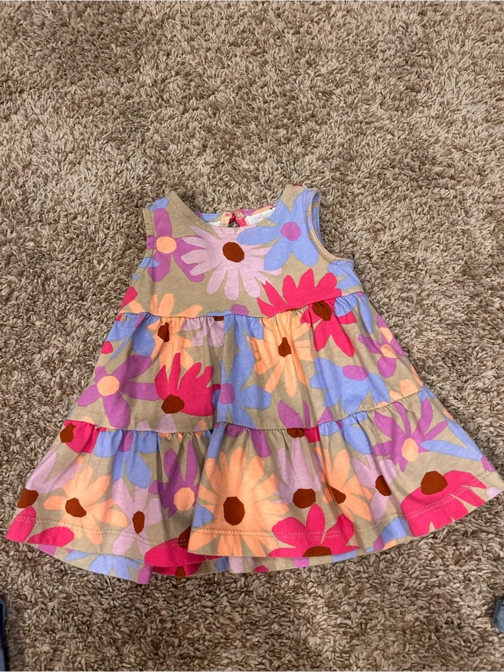 Baby girls lot of 0- 3 month clothing  lot of 5 girls